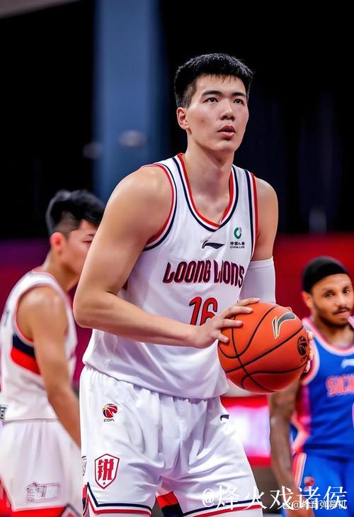 CBA-奎因30+6+9焦泊乔全中 广东战胜深圳